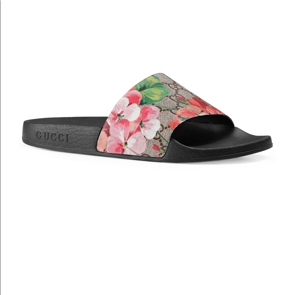 gucci bloom flip flops